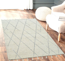 Load image into Gallery viewer, CELESTIAL 2x4 6950-109 IVORY/GREY